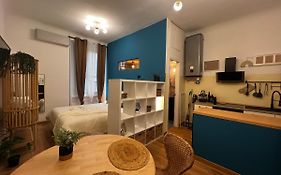 Regina Milano Ai Navigli - Sky Tv, Wifi And Breakfast Box